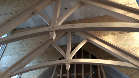 curved-timber-trusses