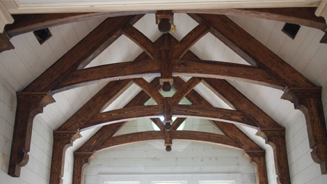 great_room_beam_trusses